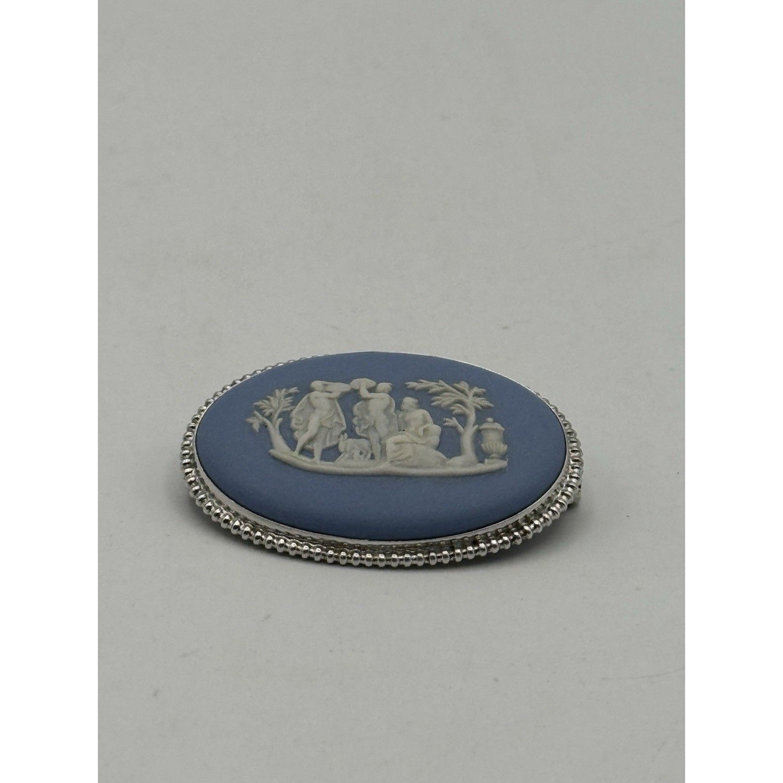 Vintage Wedgwood Blue Jasperware Cameo Brooch 1970 England Oval 62$
